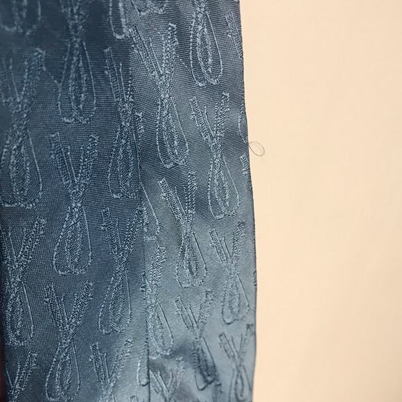Vintage Gucci 100% silk light blue geometric print tie made in Italy - Picture 11 of 12